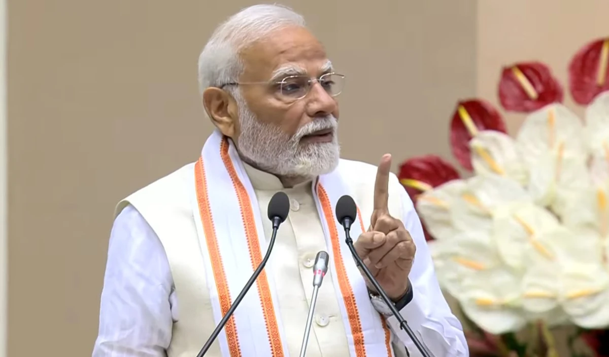 भारत सेवा प्रधान देश, विश्व की सबसे प्राचीन जीवंत सभ्यता… आचार्य विद्यानंद जी महाराज की शताब्दी समारोह में बोले PM